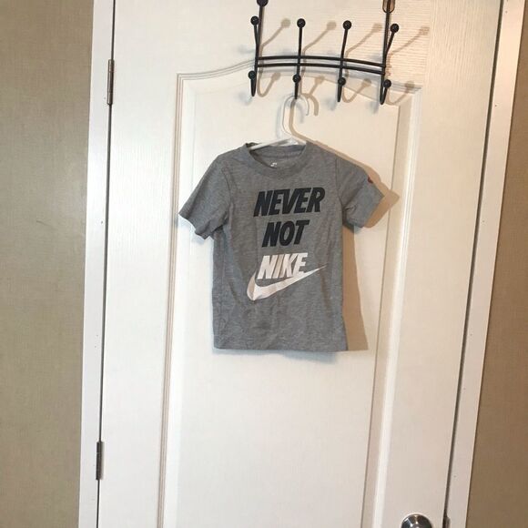 Bundle of 3 tops adidas & jumping bean & Nike extra small 3 to 4 years gray - Picture 6 of 14